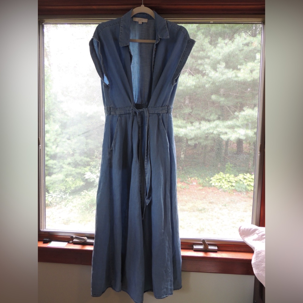LOFT Light Blue Casual Denim Dress - Picture 2 of 7